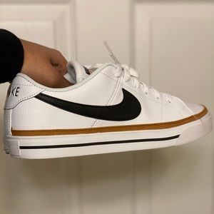 Nike court legacy sneaker